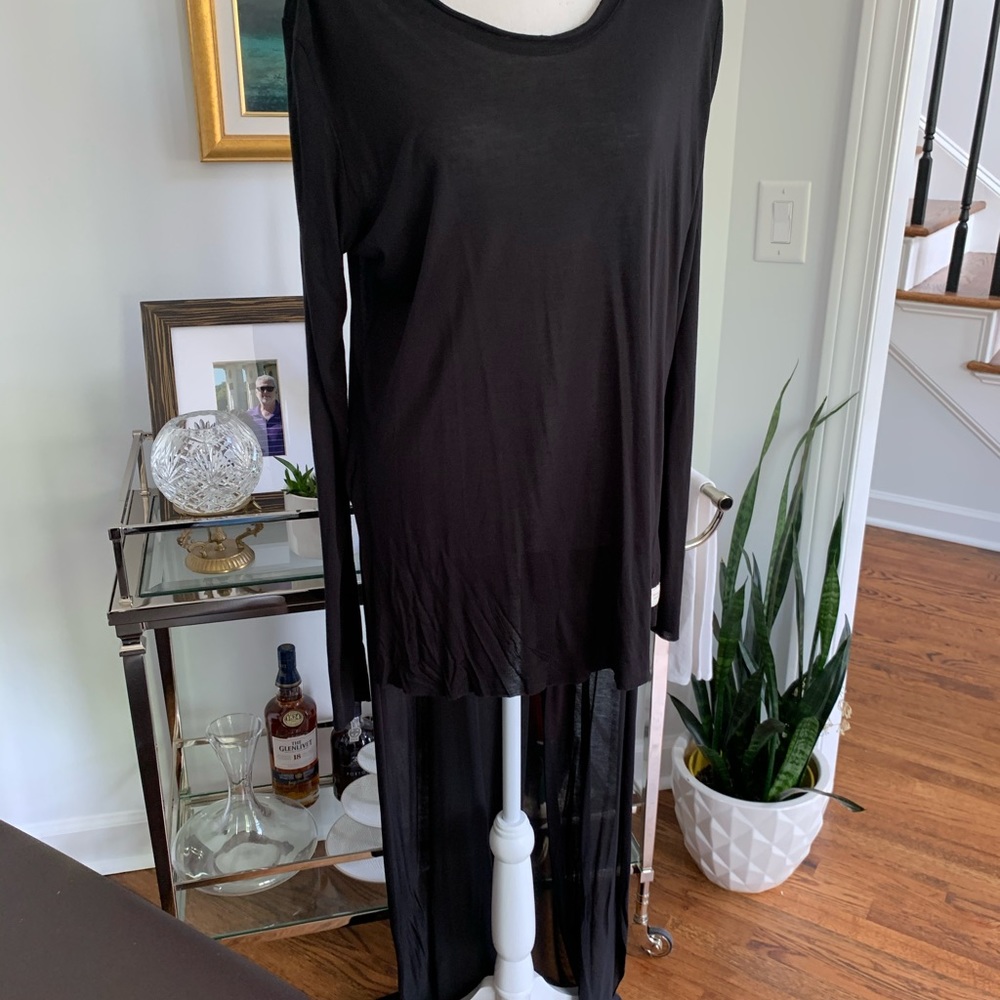 Peace Love World Top